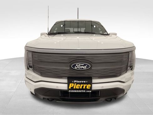New 2025 Ford F150 Lightning Lariat image 8