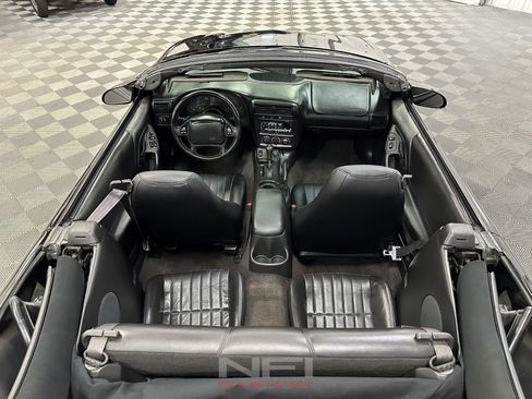 Used 2002 Chevrolet Camaro Z28 RWD image 31