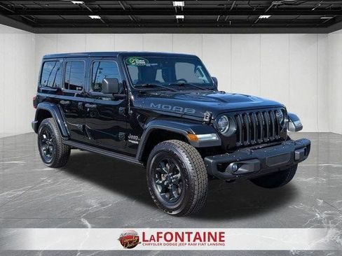 Certified 2019 Jeep Wrangler Unlimited Sahara w/ Quick Order Package 24M Moab AWD/4WD image 7