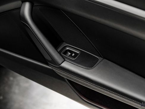 Used 2025 Porsche 911 Carrera image 91