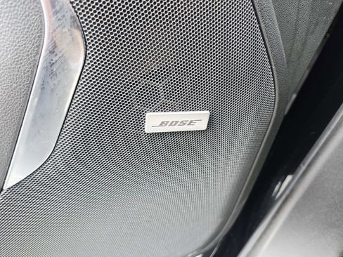 Used 2023 Chevrolet Tahoe LT w/ LT Signature Package image 43