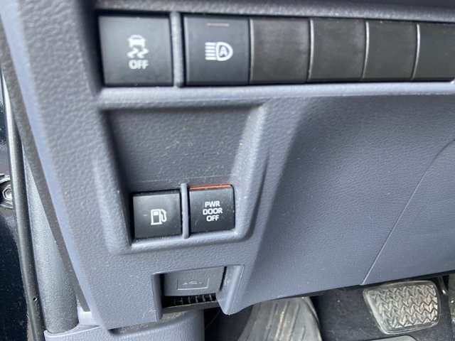 Used 2022 Toyota Sienna LE FWD image 47