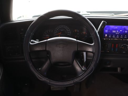 Used 2007 Chevrolet Silverado 1500 LT image 13