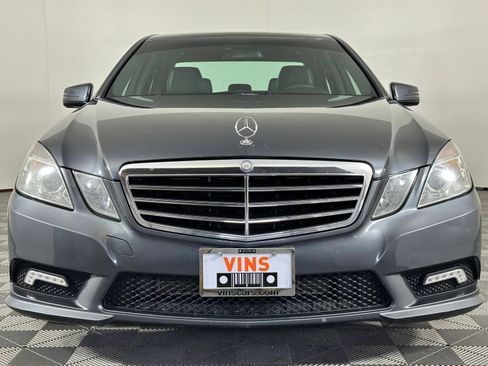 Used 2011 Mercedes-Benz E 350 4MATIC Sedan image 19
