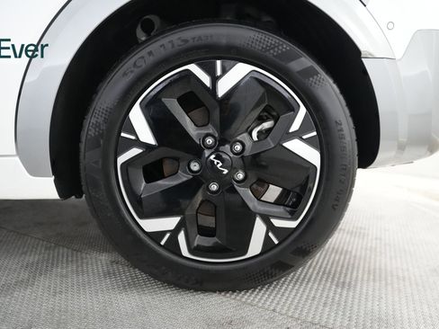 Used 2023 Kia Niro Wave FWD image 9