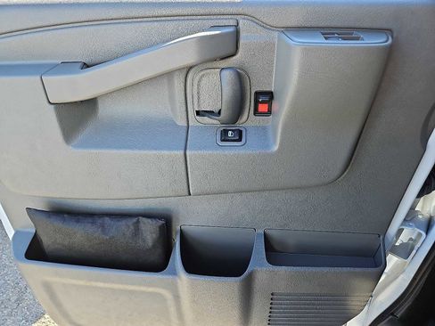 New 2024 Chevrolet Express 3500 w/ Power Convenience Package image 12