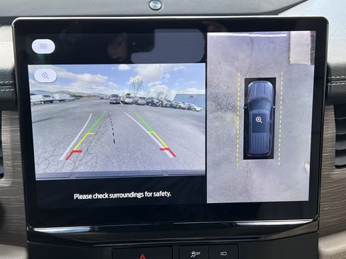 Used 2023 Ford Expedition Max Limited image 34