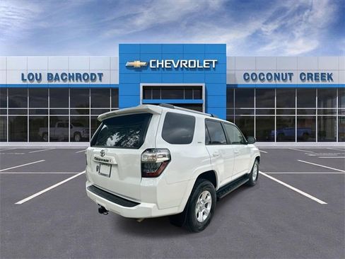 Used 2024 Toyota 4Runner SR5 image 8