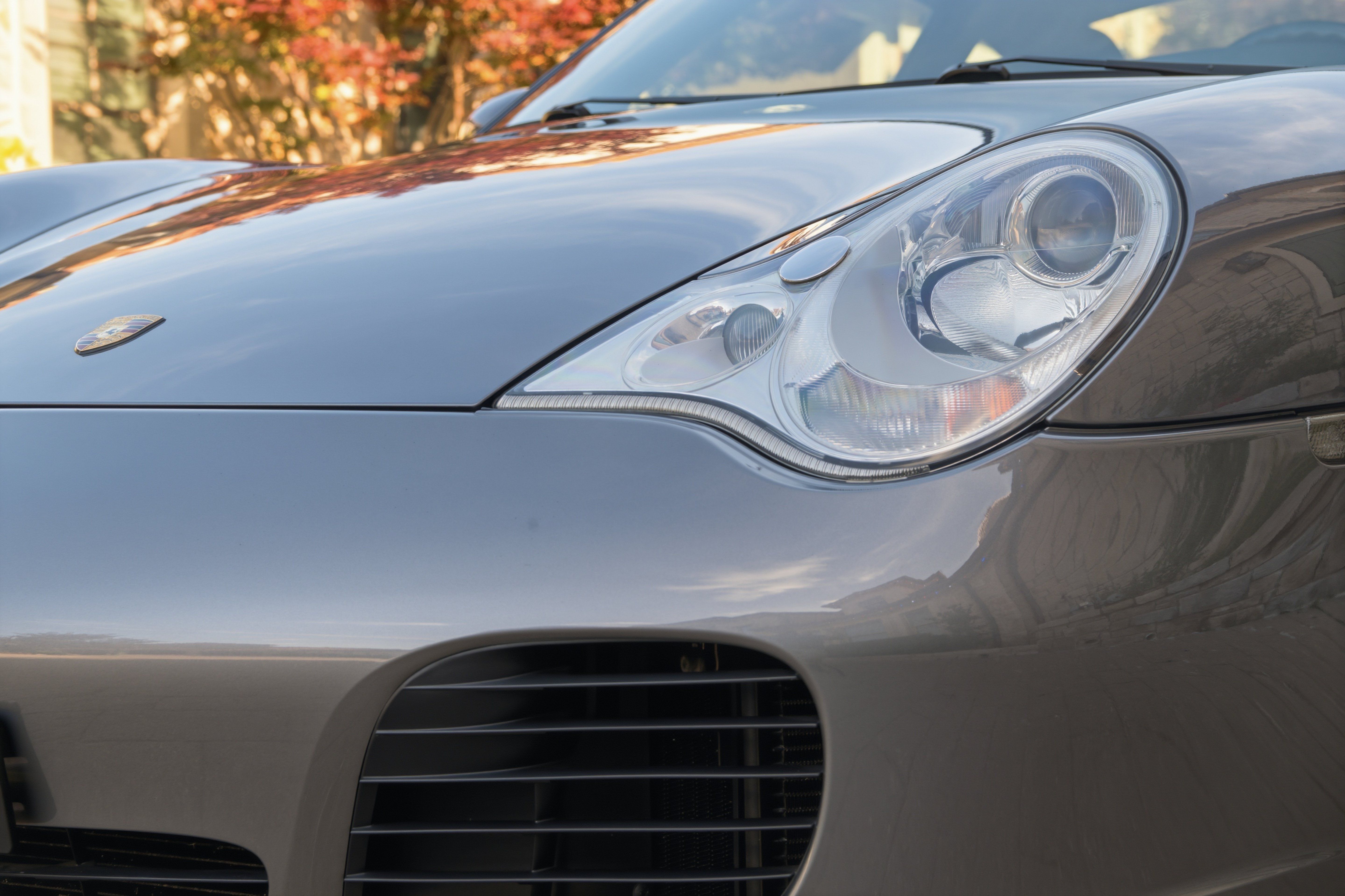 Used 2001 Porsche 911 Turbo AWD/4WD image 8