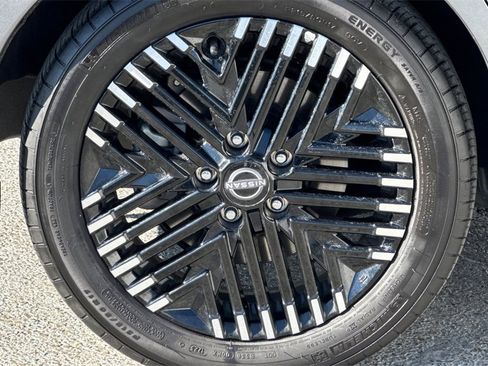 Used 2024 Nissan Leaf SV Plus image 26