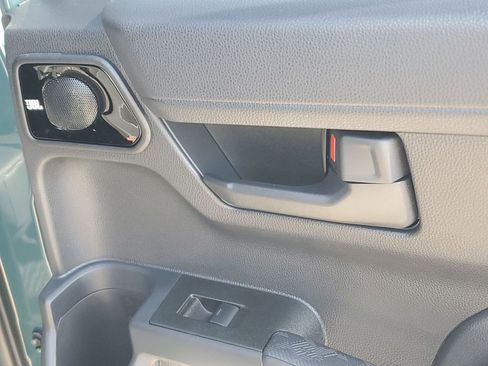 Certified 2025 Toyota 4Runner TRD Off-Road Premium image 48