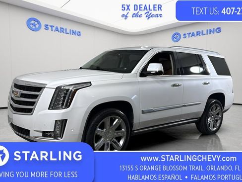 Used 2019 Cadillac Escalade Premium Luxury RWD image 1