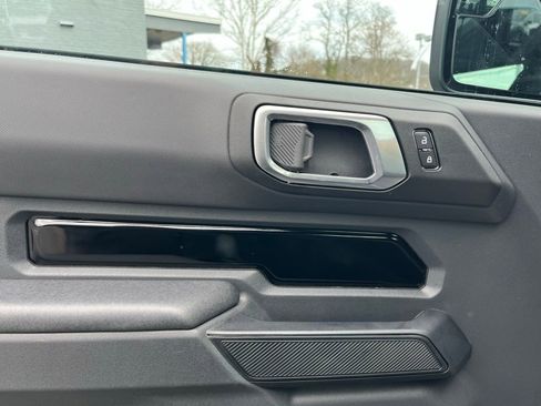 New 2026 Ford Bronco Base w/ Sasquatch Package image 12