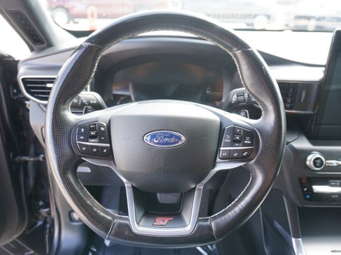 Used 2020 Ford Explorer ST w/ Premium Technology Package AWD/4WD image 21