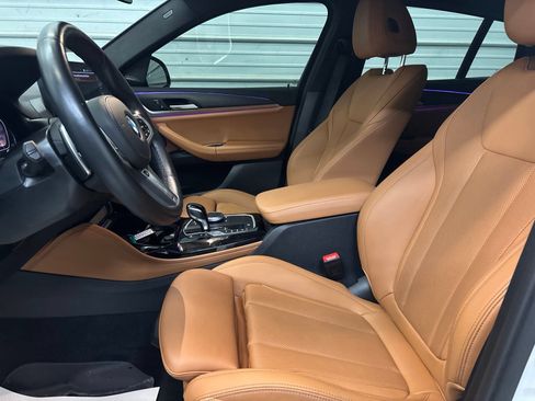Used 2023 BMW X4 xDrive30i w/ M Sport Package AWD/4WD image 10