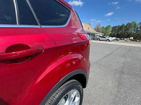 Used 2014 Ford Escape Titanium image 18