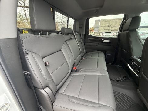 New 2026 GMC Sierra 1500 SLT w/ SLT Premium Plus Package image 28