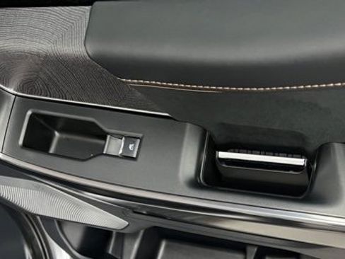 Used 2023 Ford F150 Platinum image 55