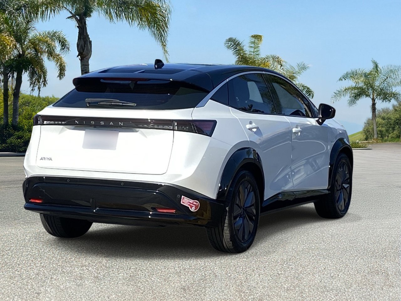 Certified 2023 Nissan Ariya FWD image 5