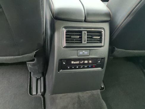 Used 2025 MAZDA CX-90 3.3 Turbo S w/ Premium Package image 11