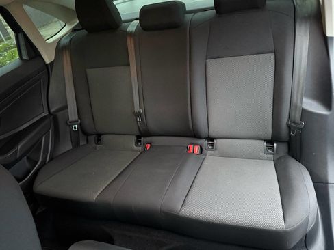 Used 2019 Volkswagen Jetta S image 10