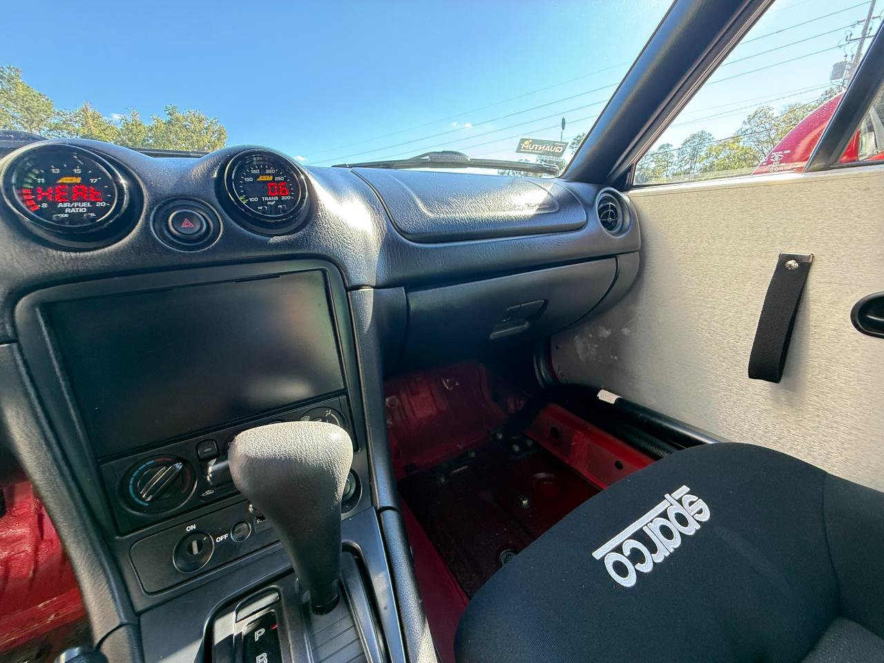 Used 1999 MAZDA MX-5 Miata 10th Anniversary Edition RWD image 38