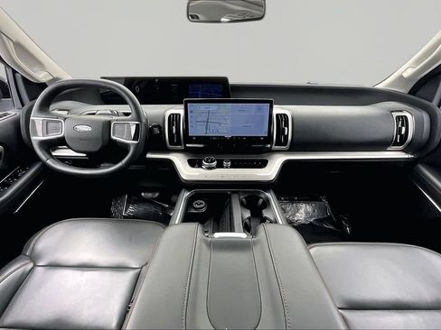Certified 2025 Ford Expedition Active AWD/4WD image 16