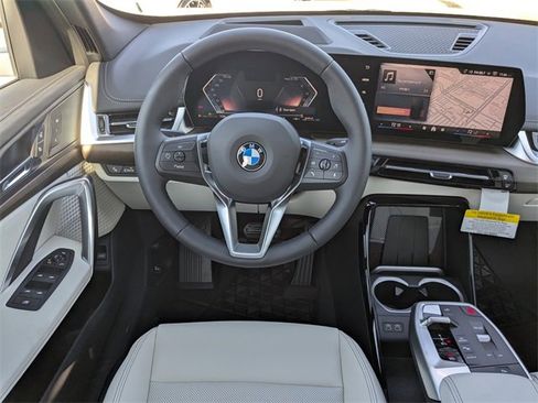 New 2026 BMW X1 xDrive28i w/ Technology Package image 17
