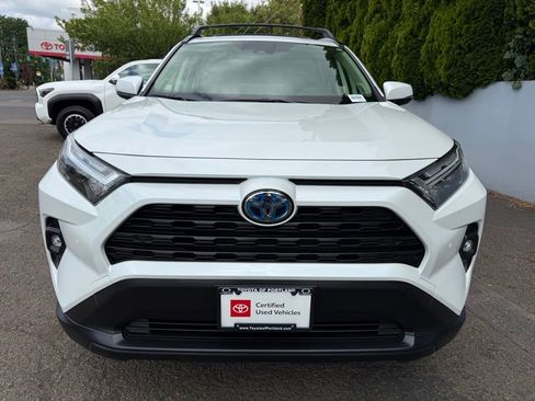 Certified 2023 Toyota RAV4 XLE Premium AWD/4WD image 3