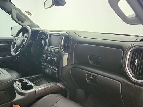 Used 2022 Chevrolet Silverado 1500 LTZ w/ Safety Package II AWD/4WD image 18