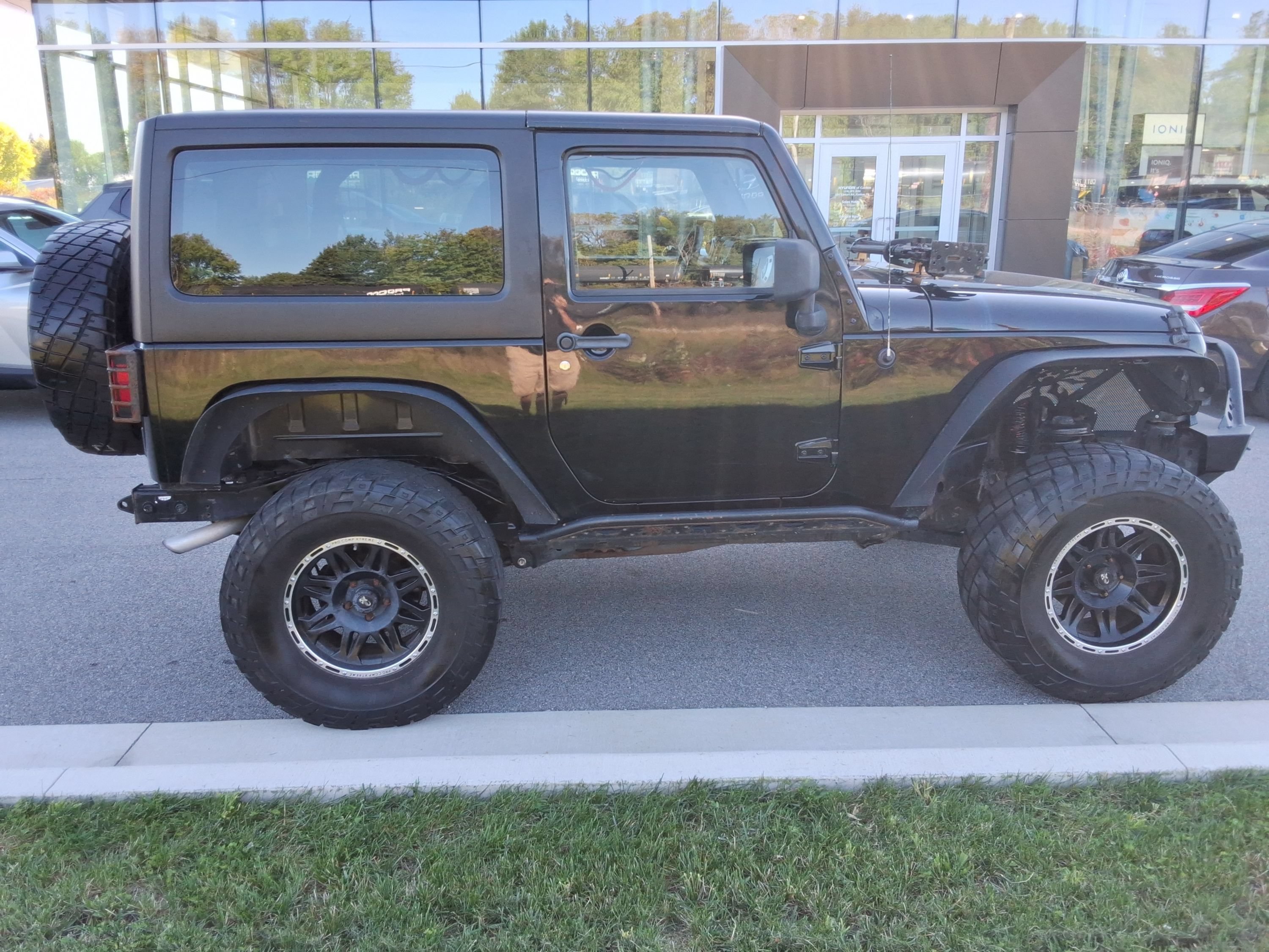 Used 2013 Jeep Wrangler Sport AWD/4WD image 15