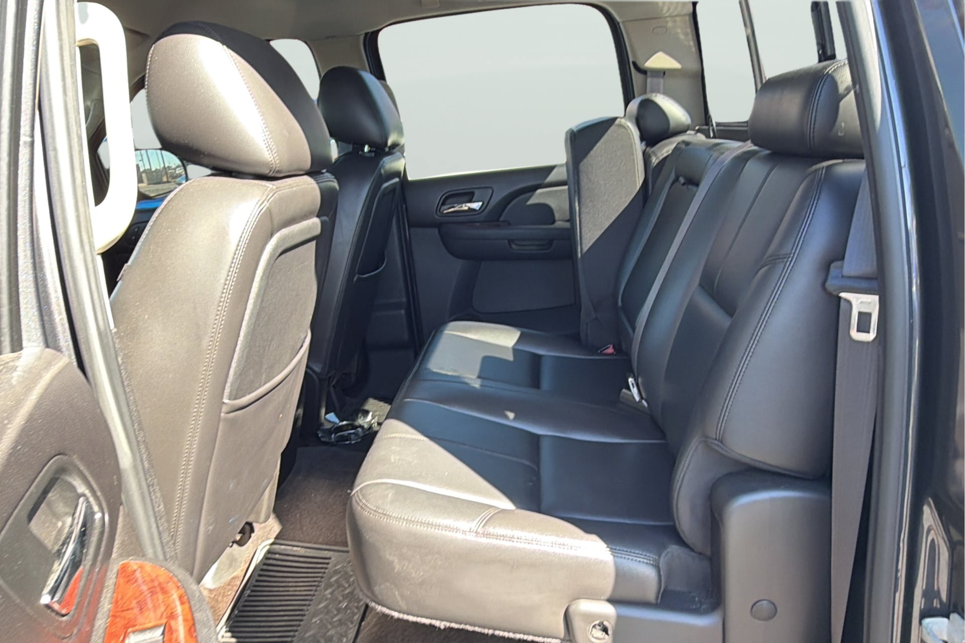 Used 2011 Chevrolet Silverado 1500 LTZ w/ LTZ Plus Package RWD image 33