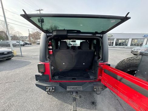 Used 2012 Jeep Wrangler Sport image 21