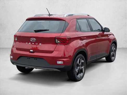 New 2025 Hyundai Venue SEL image 2