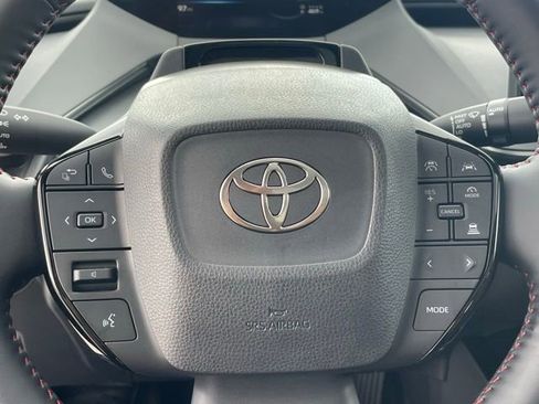 Used 2025 Toyota Prius Plug-In Hybrid w/ Limited Premium Package image 22