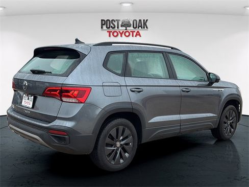 Used 2023 Volkswagen Taos S image 7