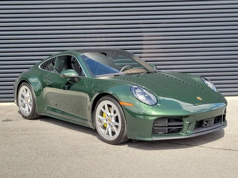 Certified 2026 Porsche 911 Carrera RWD image 9