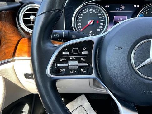 Used 2019 Mercedes-Benz E 300 4MATIC image 14