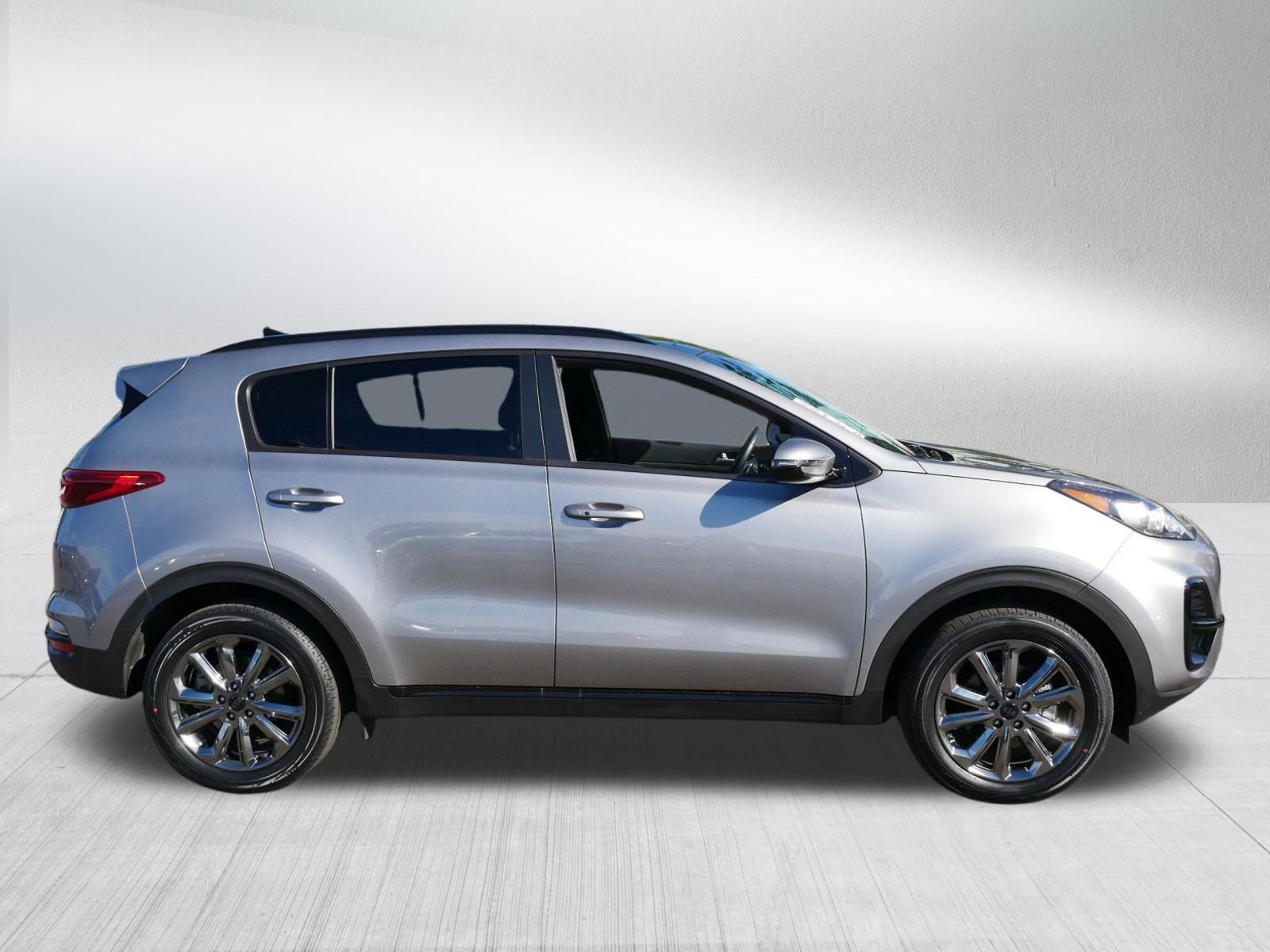 Used 2021 Kia Sportage S w/ S AWD Premium Package image 8