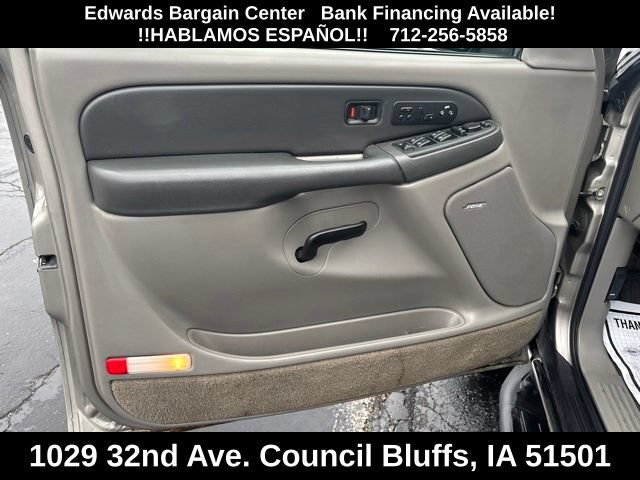 Used 2003 Chevrolet Tahoe LT AWD/4WD image 17