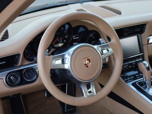 Used 2014 Porsche 911 Carrera image 23