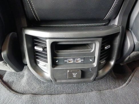 Certified 2025 RAM 1500 Laramie AWD/4WD image 23