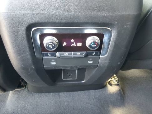 Used 2023 GMC Yukon AT4 w/ AT4 Premium Package AWD/4WD image 26