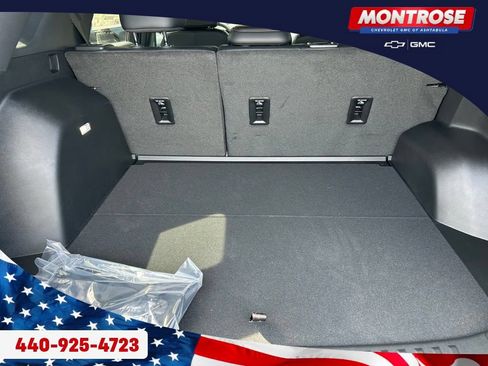 New 2026 GMC Terrain AT4 w/ Technology Package II AWD/4WD image 27