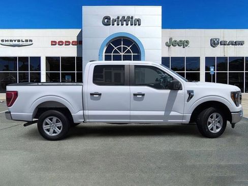 Used 2023 Ford F150 XLT RWD image 3
