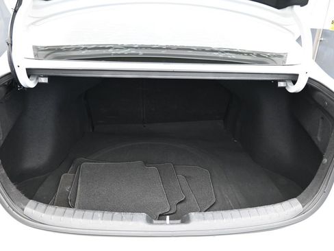 Used 2019 Kia Forte LXS image 31