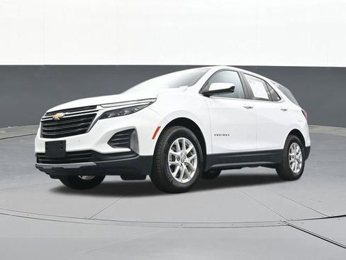 Used 2023 Chevrolet Equinox LT image 60