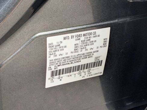 Used 2020 Lincoln Nautilus Reserve w/ Cargo Utility Package image 37