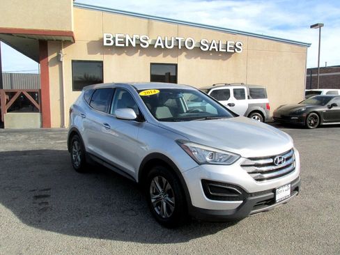 Used 2014 Hyundai Santa Fe Sport FWD image 4