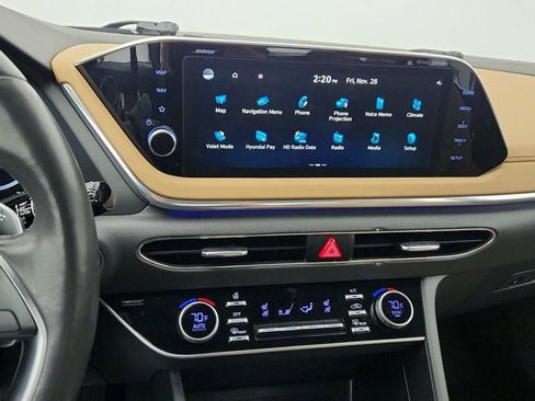 Used 2023 Hyundai Sonata Limited w/ Preferred Accessory Package image 18